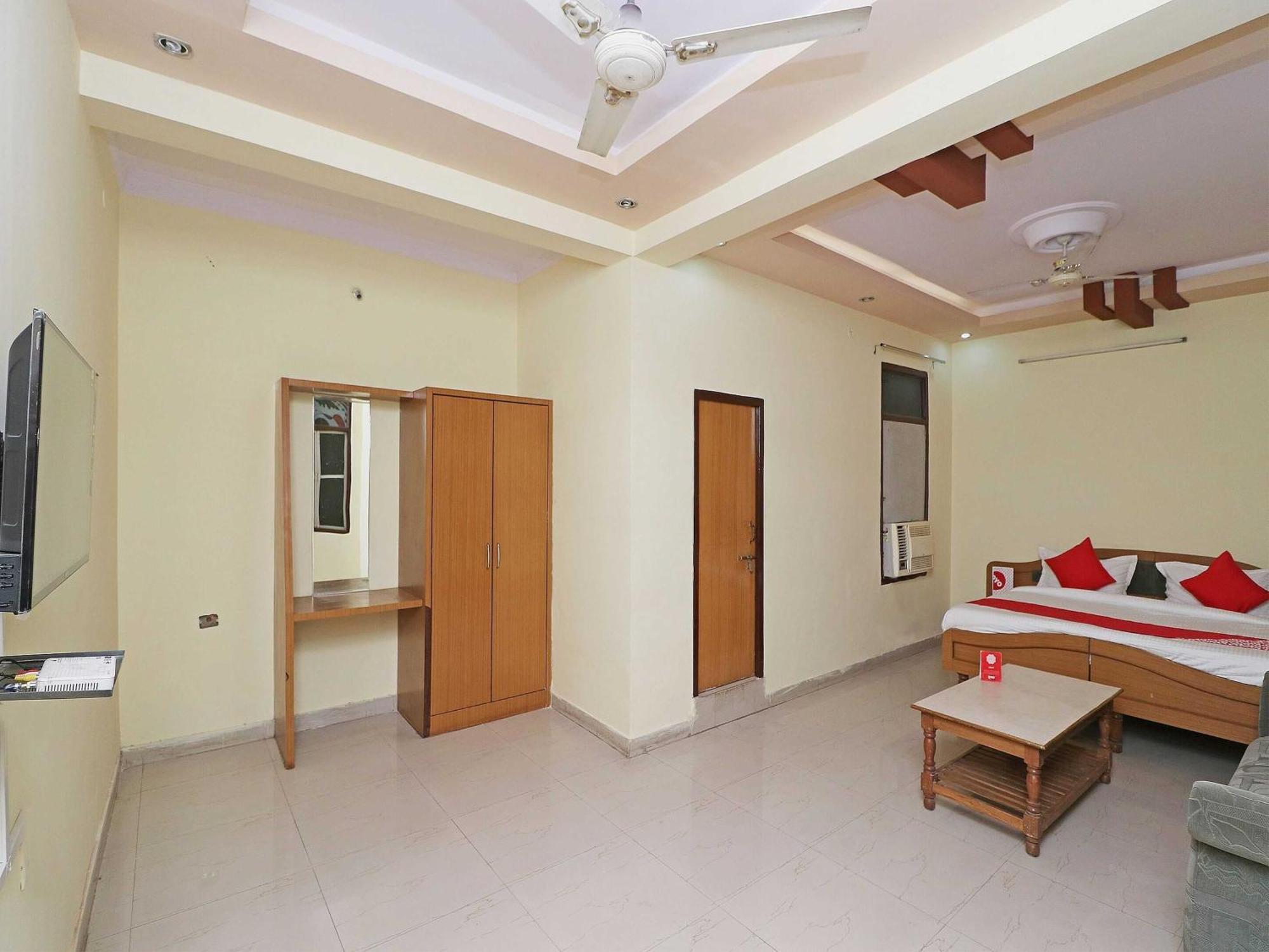 Hotel Oyo Flagship 12775 Bharat Plaza Kota  Zewnętrze zdjęcie